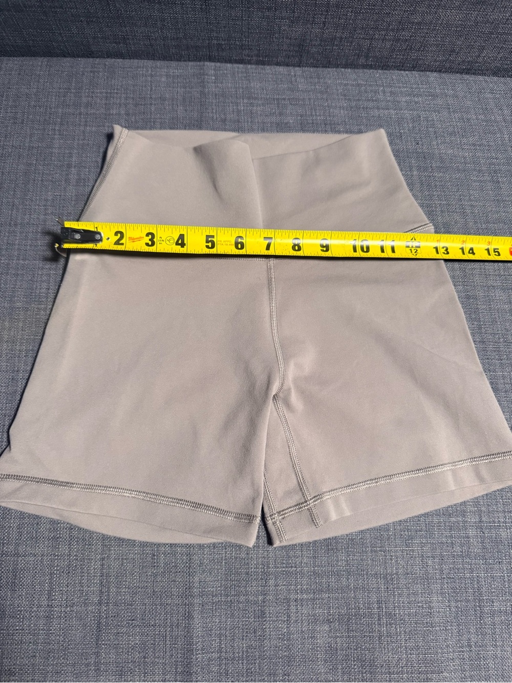 Aritzia High-Waist Beige Women’s Athletic Shorts - Picture 2 of 4
